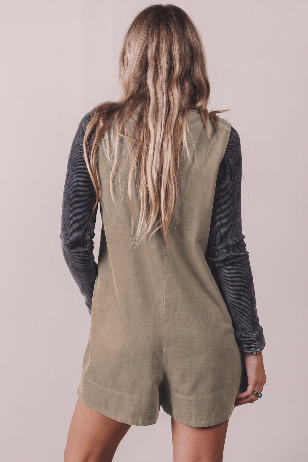 Cinnamon Solid Color Tie V Neck Sleeveless Corduroy Romper