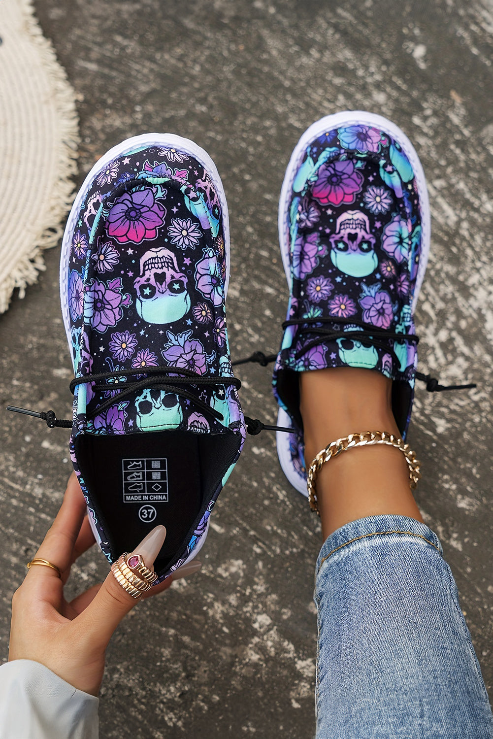 Black Sugar Skull Print Lace-up Detail Halloween Flat Shoes