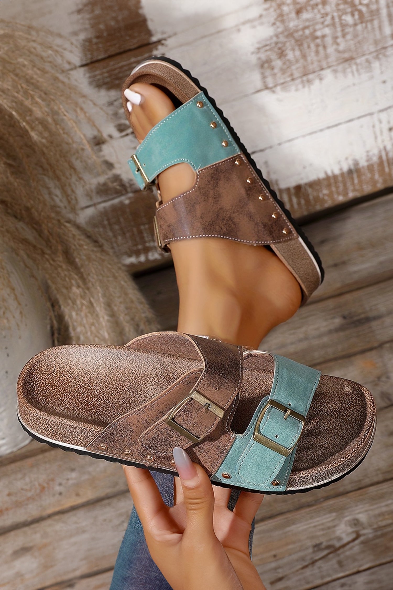 Color black Two-tone Flag Retro Buckle Straps Hollowed Faux Suede Slippers