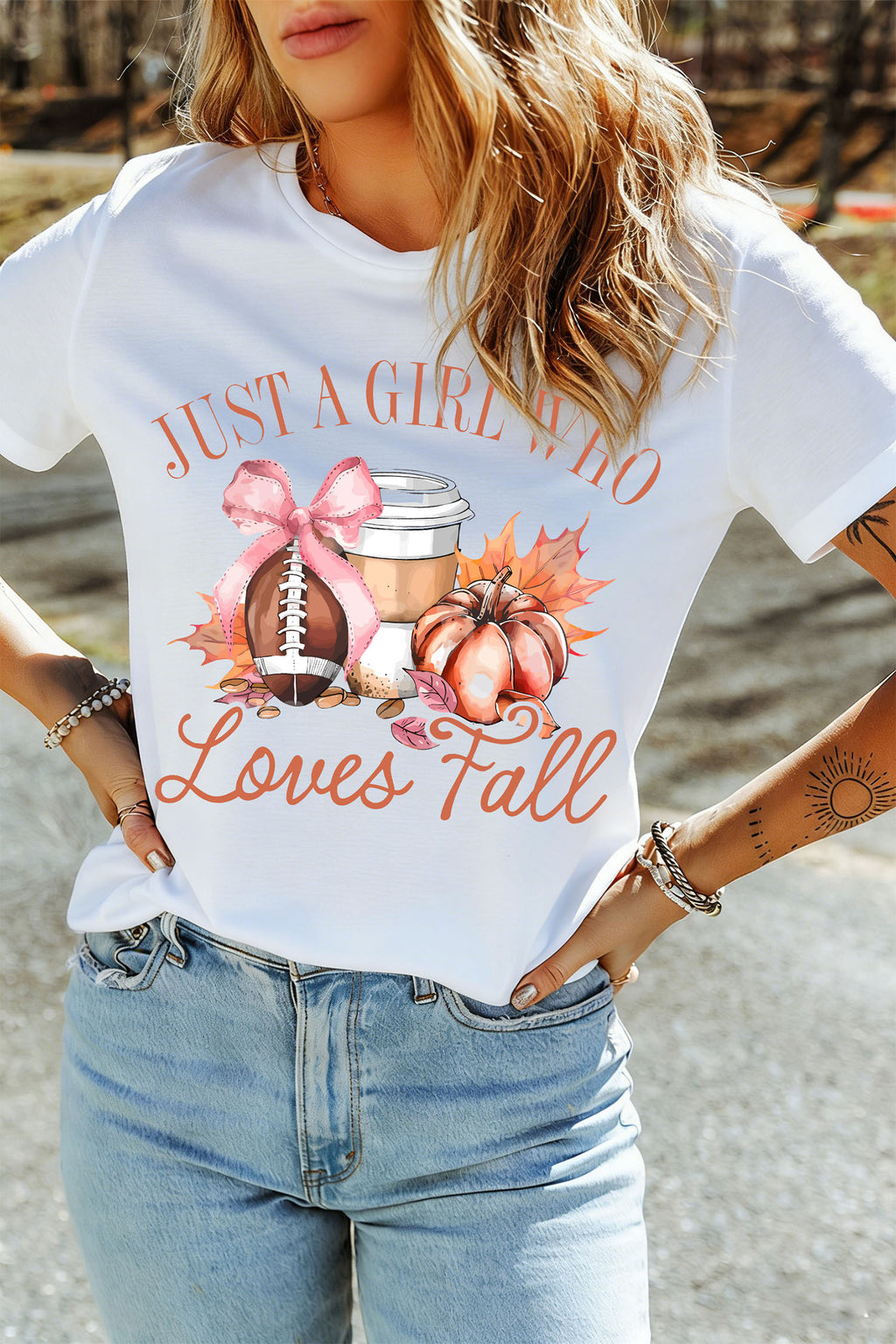 White JUST A GIRL WHO Loves Fall Graphic Casual Tee