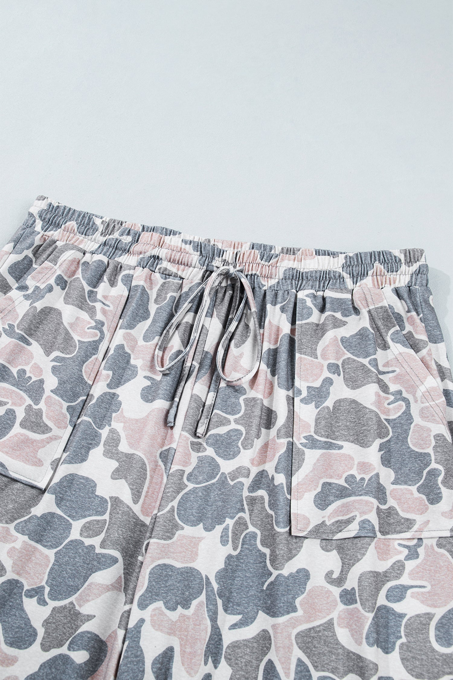 Khaki Camouflage Print Patch Pockets Ankle-Length Plus Size Pants