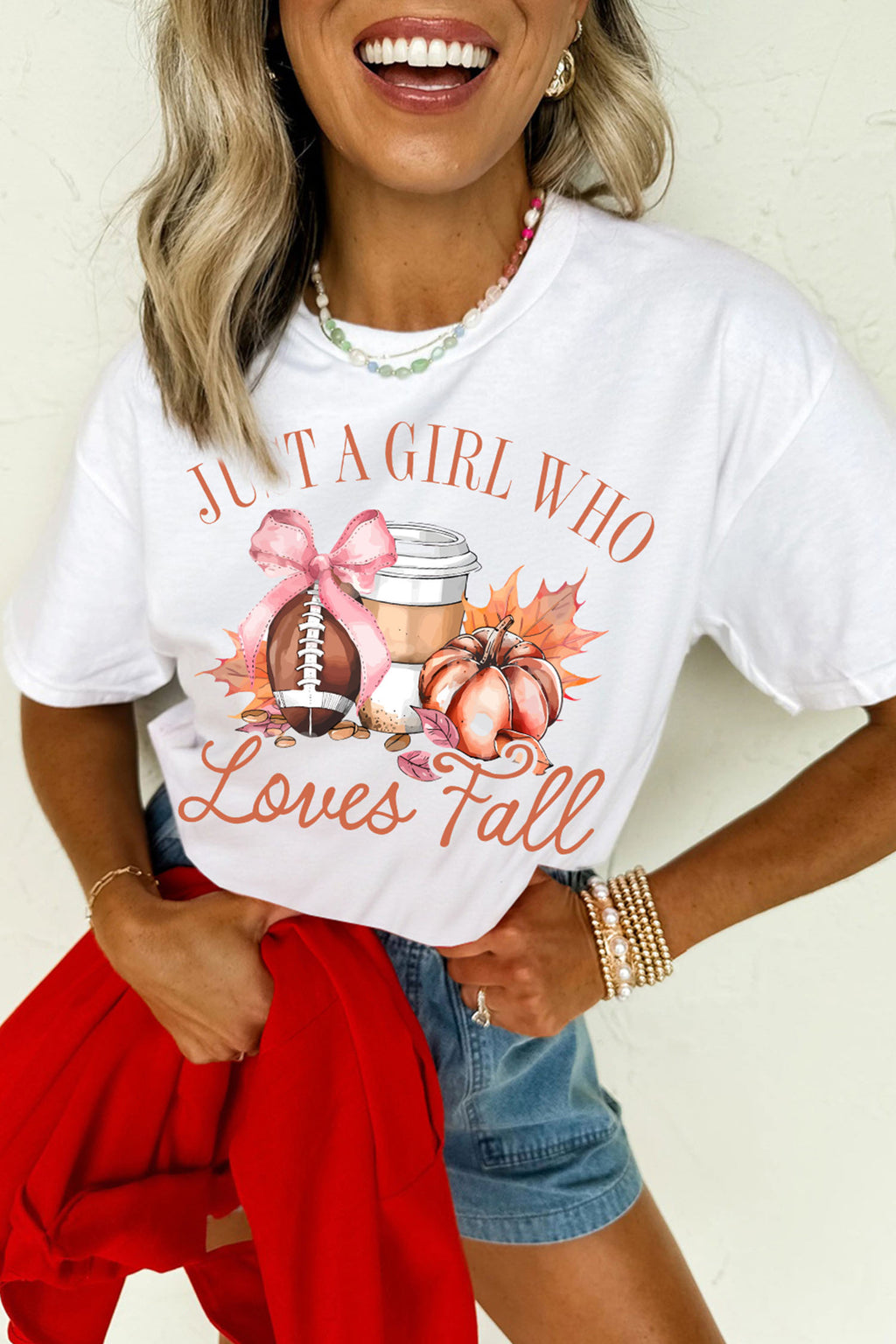 White JUST A GIRL WHO Loves Fall Graphic Casual Tee